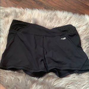 Lg (size 12-14) Avia Workout shorts